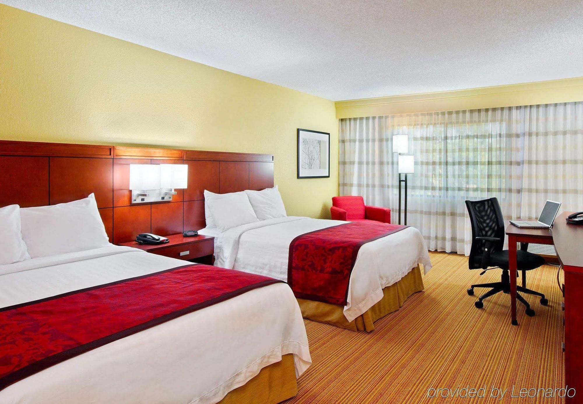 Courtyard Sarasota Bradenton Airport Otel Dış mekan fotoğraf